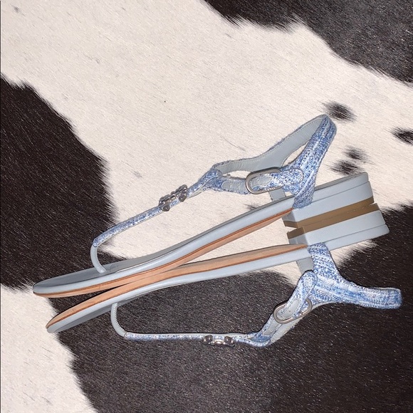 Chanel Fantasy Tweed CC Light Blue Sandals, 37.5 C - Picture 9 of 14